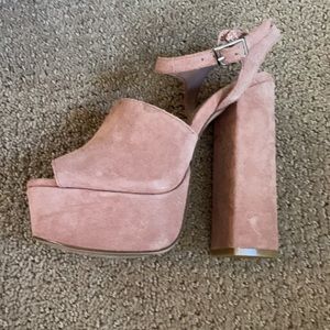 Steve Madden. 5 1/2 inch block heel. Dusty pink.